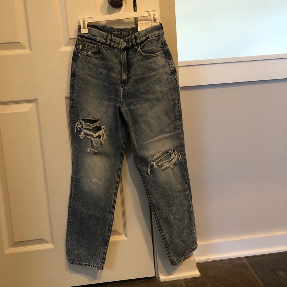 American Eagle Curvy Mom Jeans